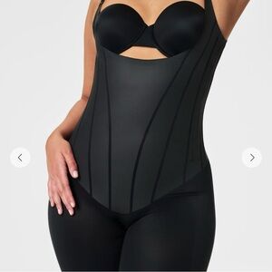 New SPANX supersculpt™ TotalContour Open Bust Mid Thigh Bodysuit